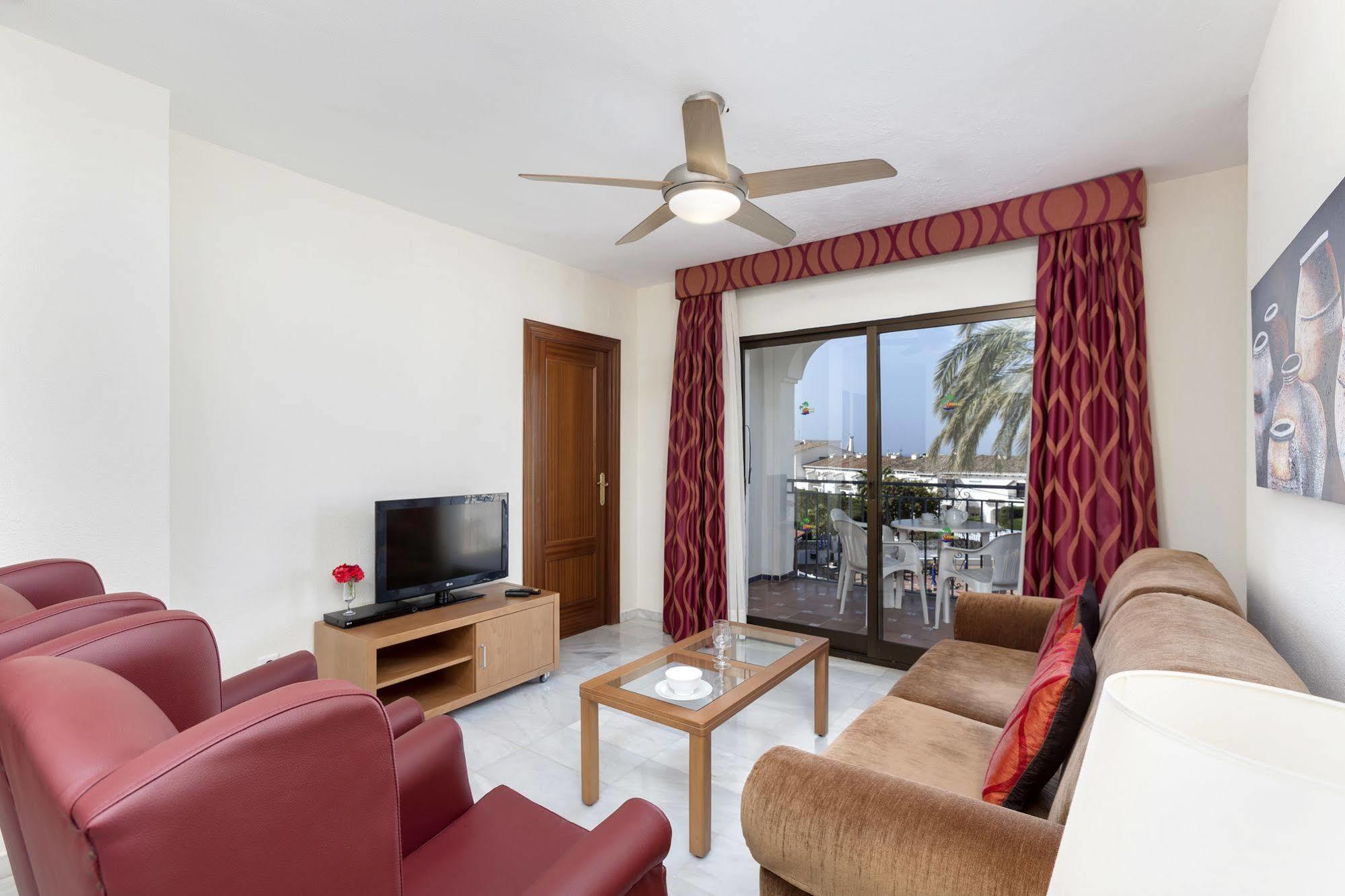 Crown Resorts Club La Riviera La Cala De Mijas Extérieur photo